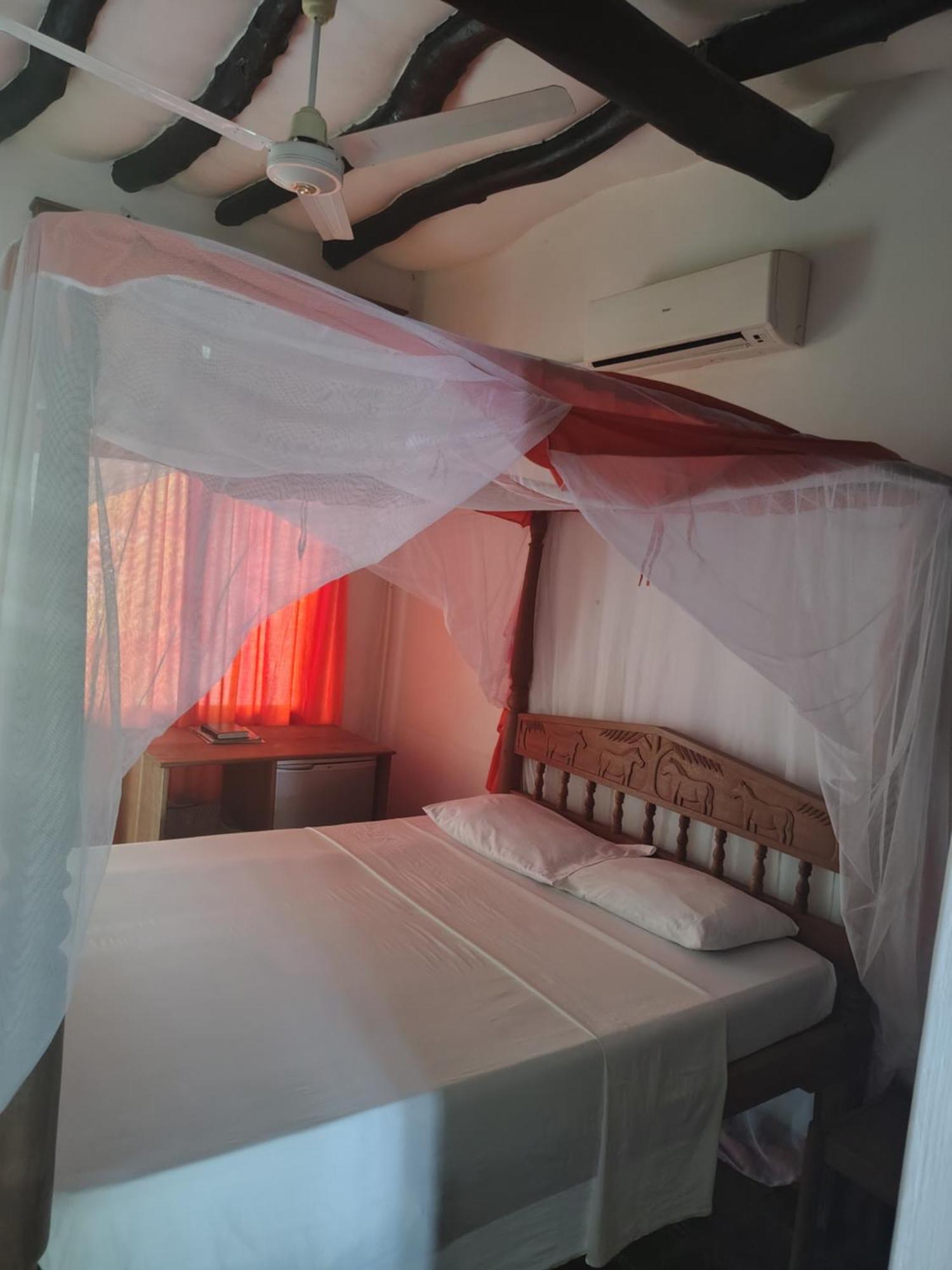 Mangro Hotel Diani Beach Zewnętrze zdjęcie
