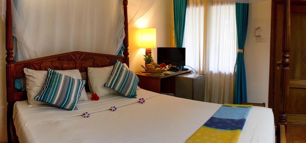 Mangro Hotel Diani Beach Pokój zdjęcie